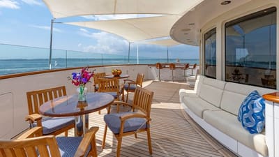 LAUREL-5-gallery-thumbnail