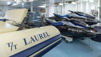 LAUREL-38-gallery-thumbnail