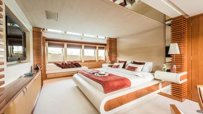 AGRAM-11-gallery-thumbnail