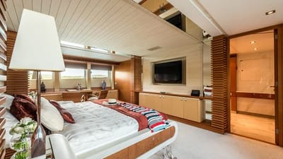 AGRAM-12-gallery-thumbnail