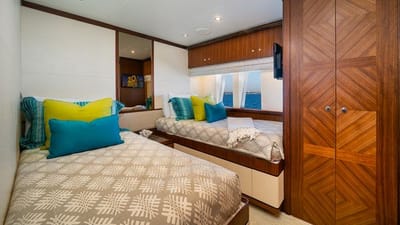 SEA N SEA-21-gallery-thumbnail