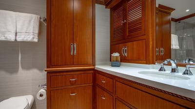 SILVER SEAS -39-gallery-thumbnail