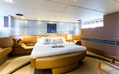 PANDION-10-gallery-thumbnail