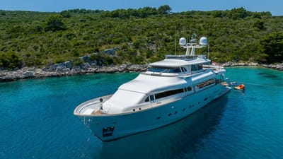 KLOBUK-10-gallery-thumbnail