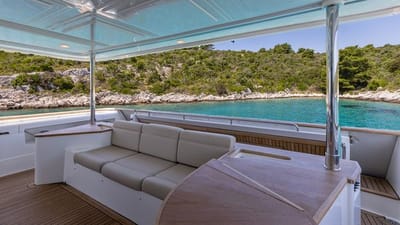 KLOBUK-16-gallery-thumbnail