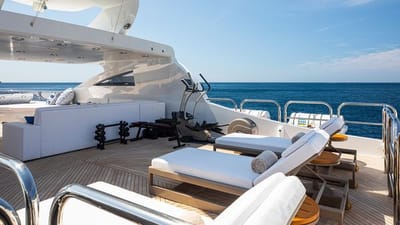 LA DEA II-20-gallery-thumbnail