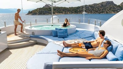 HOLDIN' MY OWN-38-gallery-thumbnail