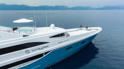 HOLDIN' MY OWN-46-gallery-thumbnail