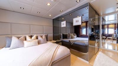 HOLDIN' MY OWN-20-gallery-thumbnail