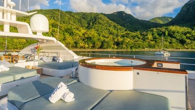 OCEANOS-44-gallery-thumbnail