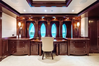 LADY BETH-13-gallery-thumbnail