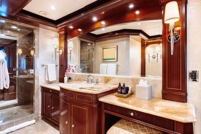 LADY BETH-16-gallery-thumbnail