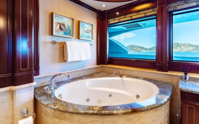 LADY BETH-19-gallery-thumbnail