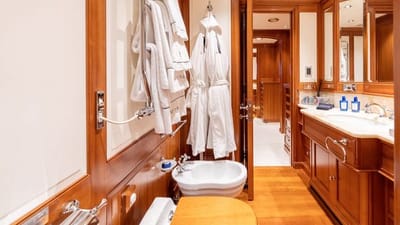 Almyra II-33-gallery-thumbnail