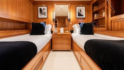 Almyra II-39-gallery-thumbnail