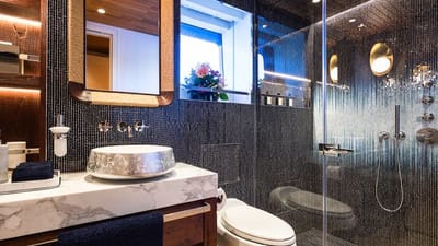 King Benji-42-gallery-thumbnail