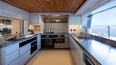 King Benji-34-gallery-thumbnail