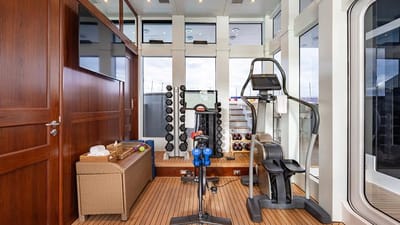 IRON BLONDE-48-gallery-thumbnail