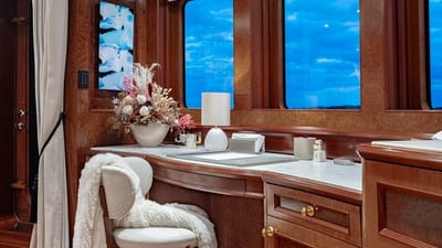 IRON BLONDE-19-gallery-thumbnail