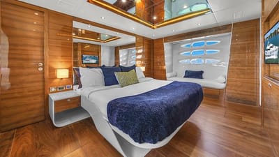 MISS NICOLAS-23-gallery-thumbnail