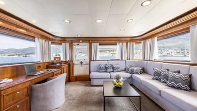 KLOBUK-40-gallery-thumbnail