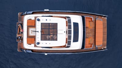 Sunreef 100 Power-2-gallery-thumbnail