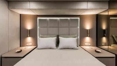 Sunreef 80 Power-23-gallery-thumbnail