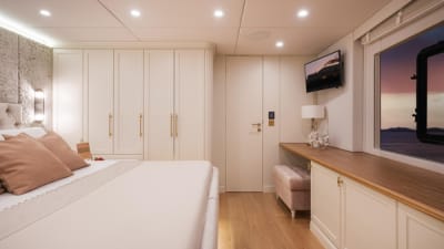 Sunreef 100 Power-12-gallery-thumbnail