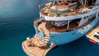 DONNA DEL MARE-10-gallery-thumbnail