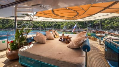 DONNA DEL MARE-15-gallery-thumbnail