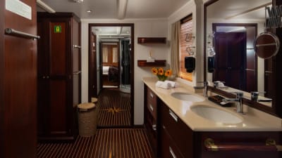 DONNA DEL MARE-27-gallery-thumbnail