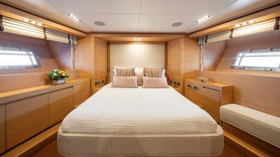 ELEVEN I-18-gallery-thumbnail