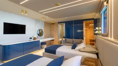 Scorpios-27-gallery-thumbnail