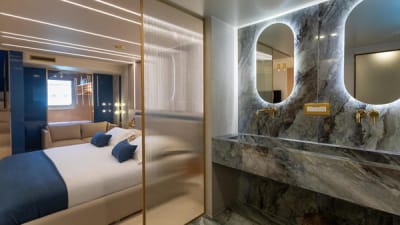 Scorpios-35-gallery-thumbnail