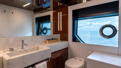 ONYX-18-gallery-thumbnail