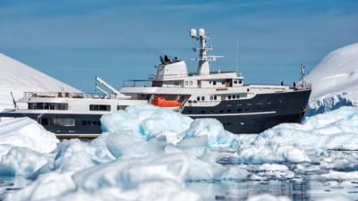 Legend-4-gallery-thumbnail