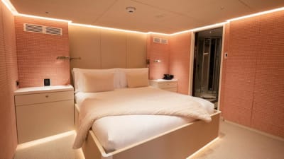 Legend-40-gallery-thumbnail