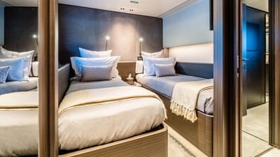 AT ONE-34-gallery-thumbnail