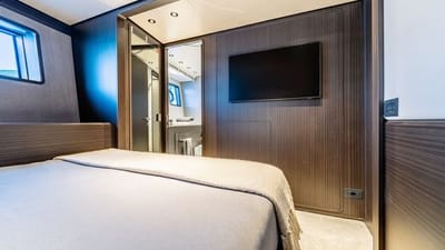 AT ONE-32-gallery-thumbnail