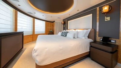 AELIA-35-gallery-thumbnail