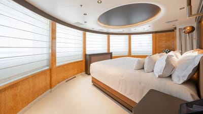 AELIA-41-gallery-thumbnail