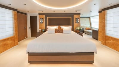 AELIA-53-gallery-thumbnail