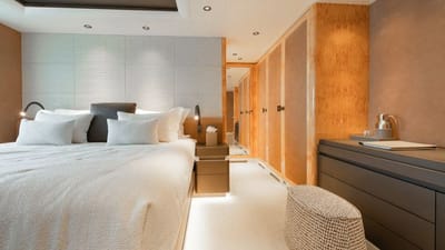 AELIA-27-gallery-thumbnail