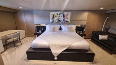 Tommy Belle-13-gallery-thumbnail