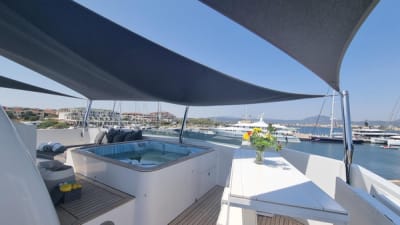 Tommy Belle-28-gallery-thumbnail