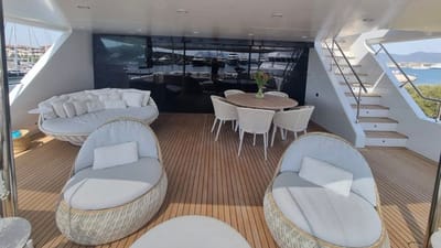 Tommy Belle-24-gallery-thumbnail