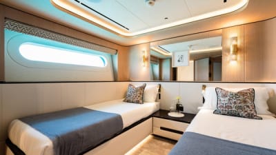 Moonen 110 Mustique-25-gallery-thumbnail