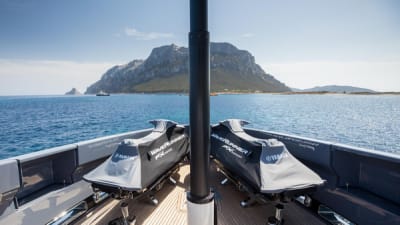 AKULA-40-gallery-thumbnail