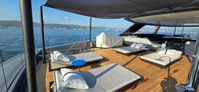 AKULA-36-gallery-thumbnail