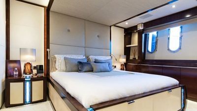 SILVER WIND-35-gallery-thumbnail